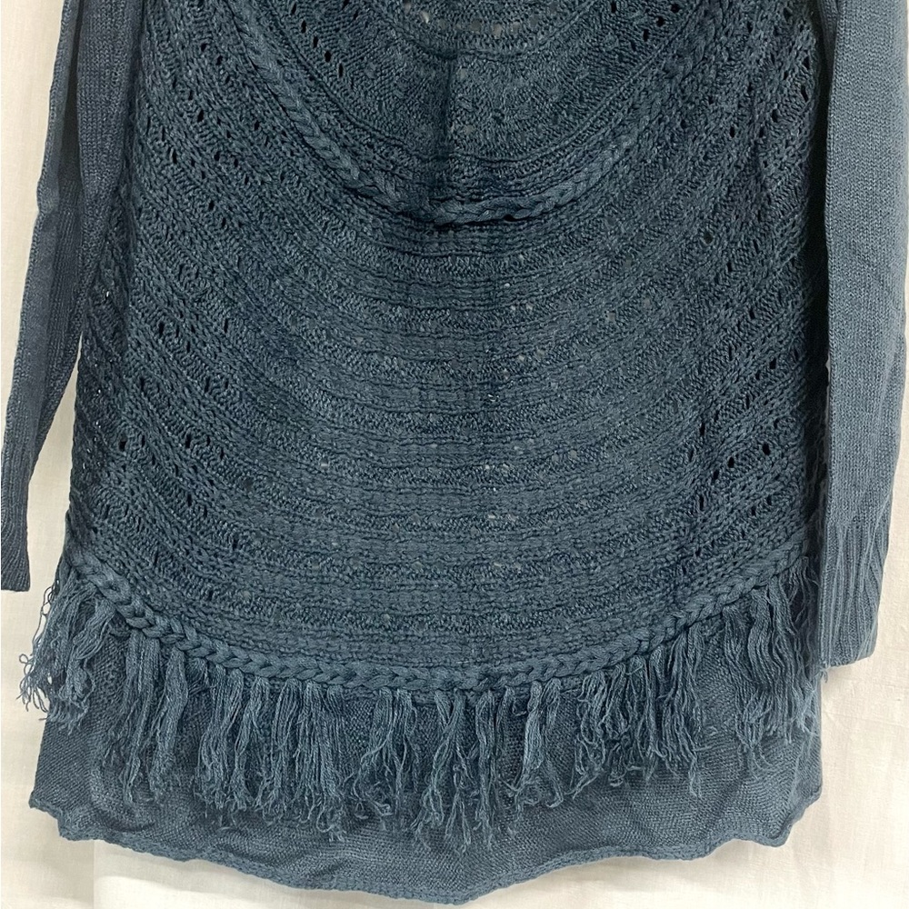 Open Front Fringe Cardigan With Pattern Back - Picture 7 of 8